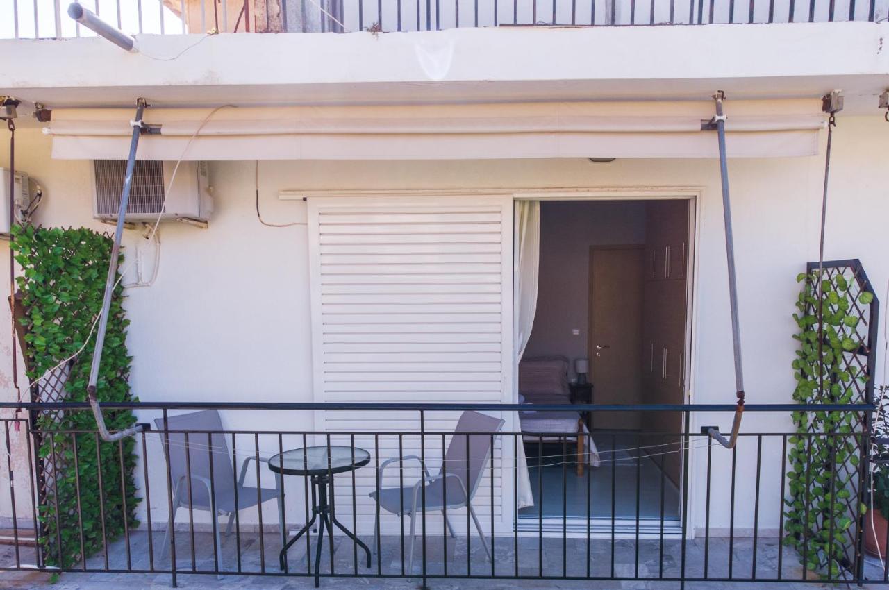 Sweet Memory Apartment Толон Екстериор снимка