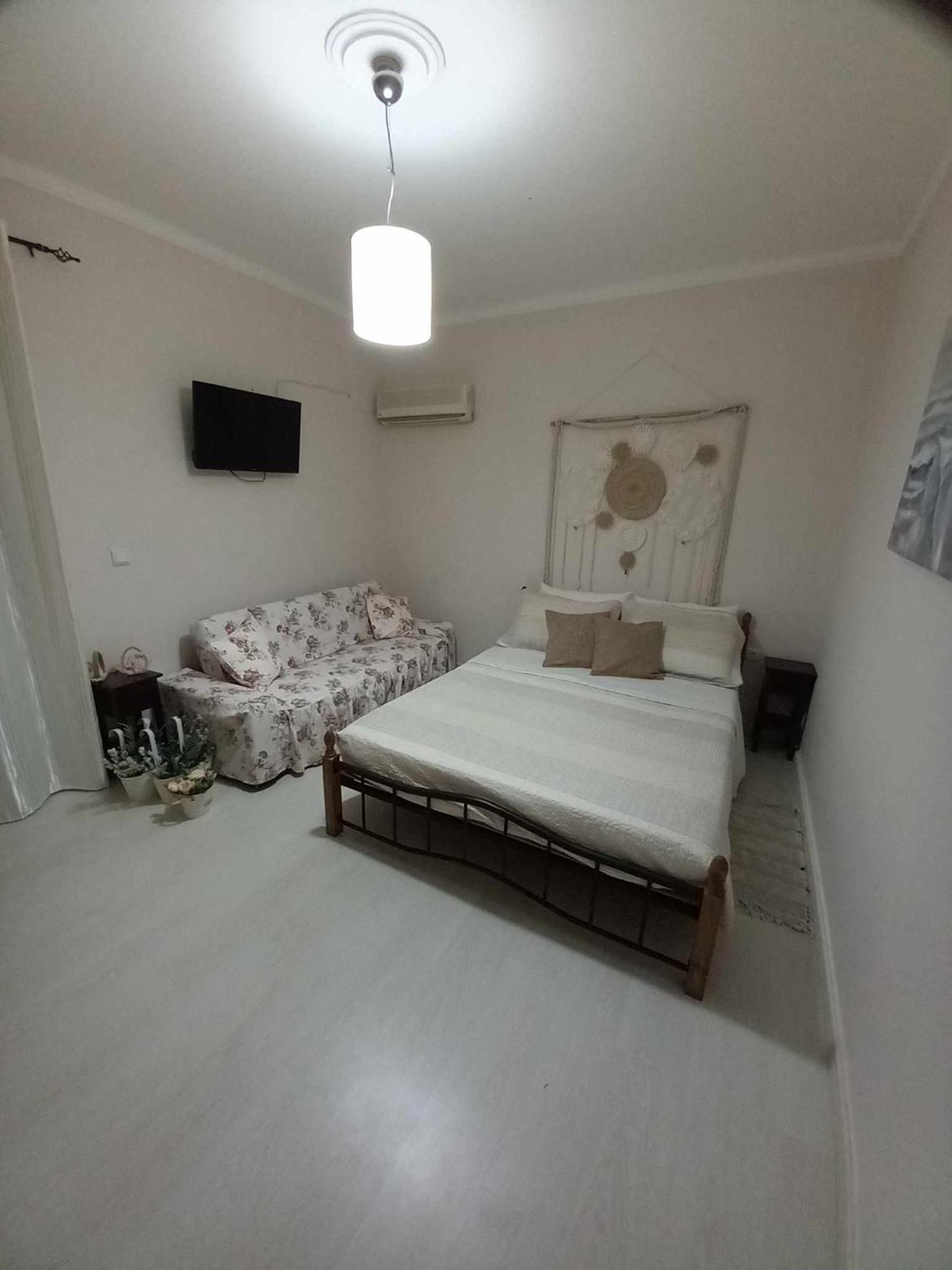 Sweet Memory Apartment Толон Екстериор снимка